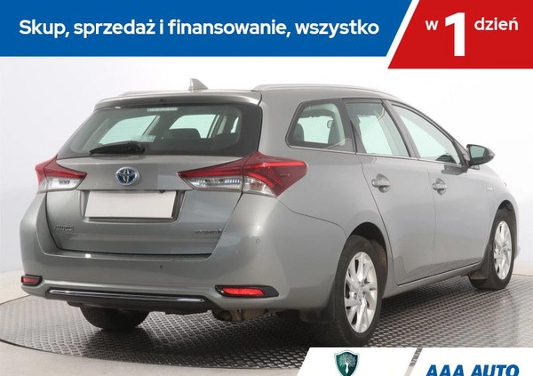 Toyota Auris cena 75000 przebieg: 98602, rok produkcji 2018 z Piekary Śląskie małe 172